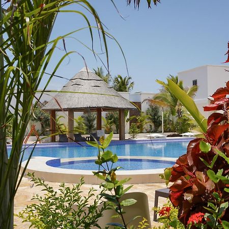 The Bali Resort Zanzibar Pingwe Bagian luar foto