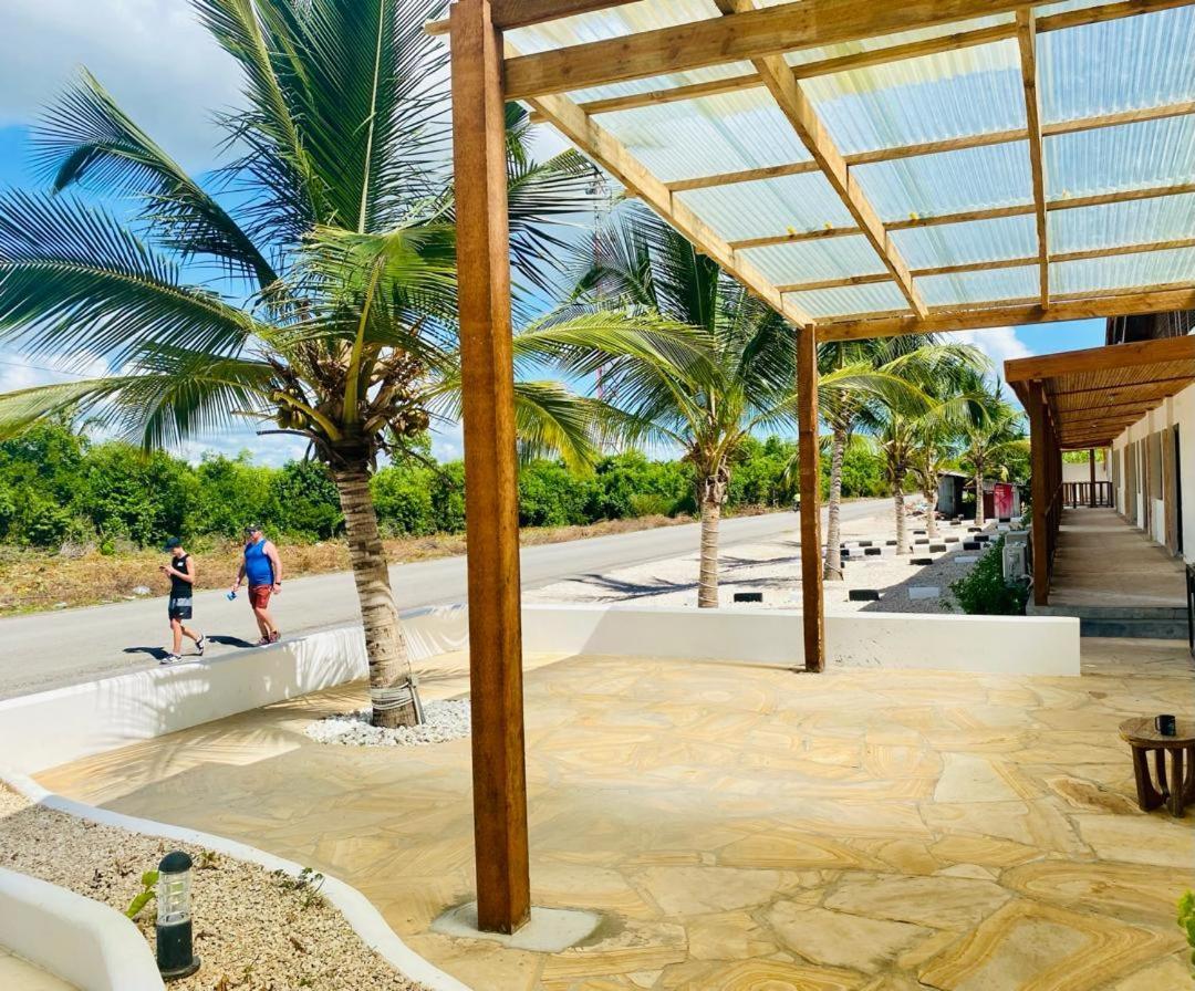The Bali Resort Zanzibar Pingwe Bagian luar foto