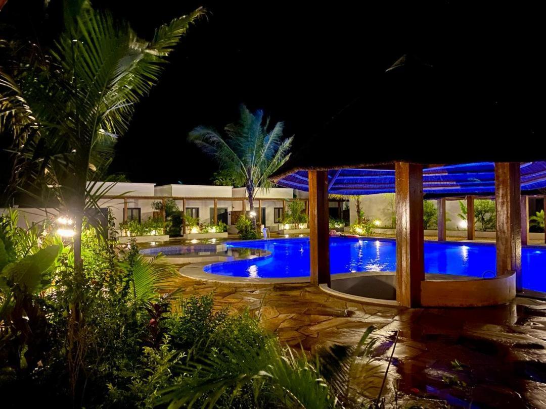 The Bali Resort Zanzibar Pingwe Bagian luar foto